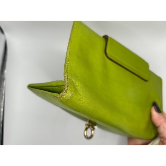 Salvatore Ferragamo Gancini Green Leather Continental Wallet #101 - Picture 6 of 16